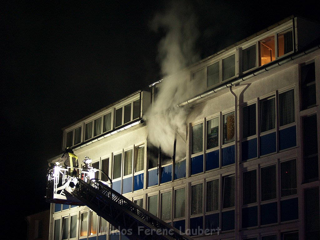 Feuer 3 Koeln Hoehenberg Bochumerstr 040.JPG